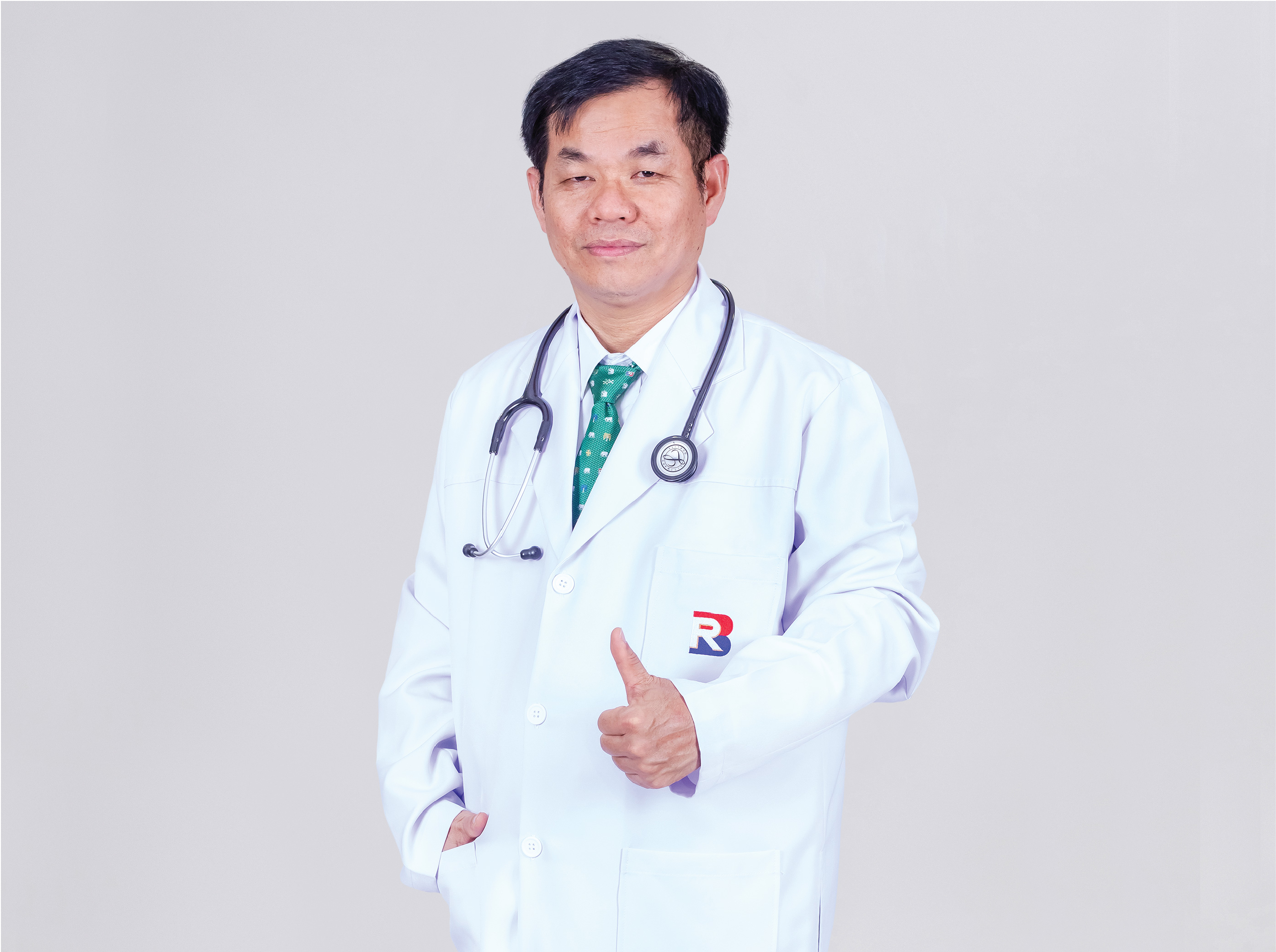 Dr. Korn Aun